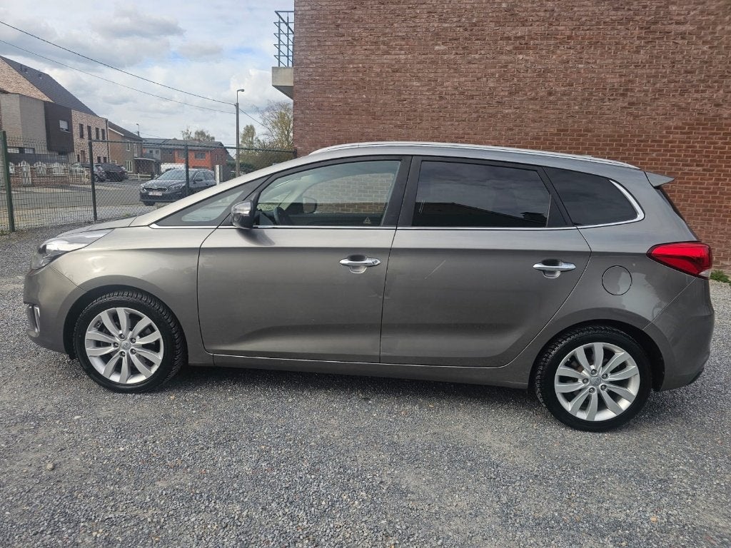 Kia Carens 1.6i Benzine 135pk/7-PLAATS(Bouw2017/188.000km), Autos, Kia, Argent ou Gris, Achat, Euro 6, Entreprise