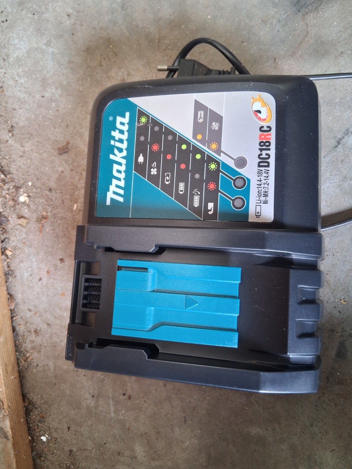 Makita lader, Ophalen