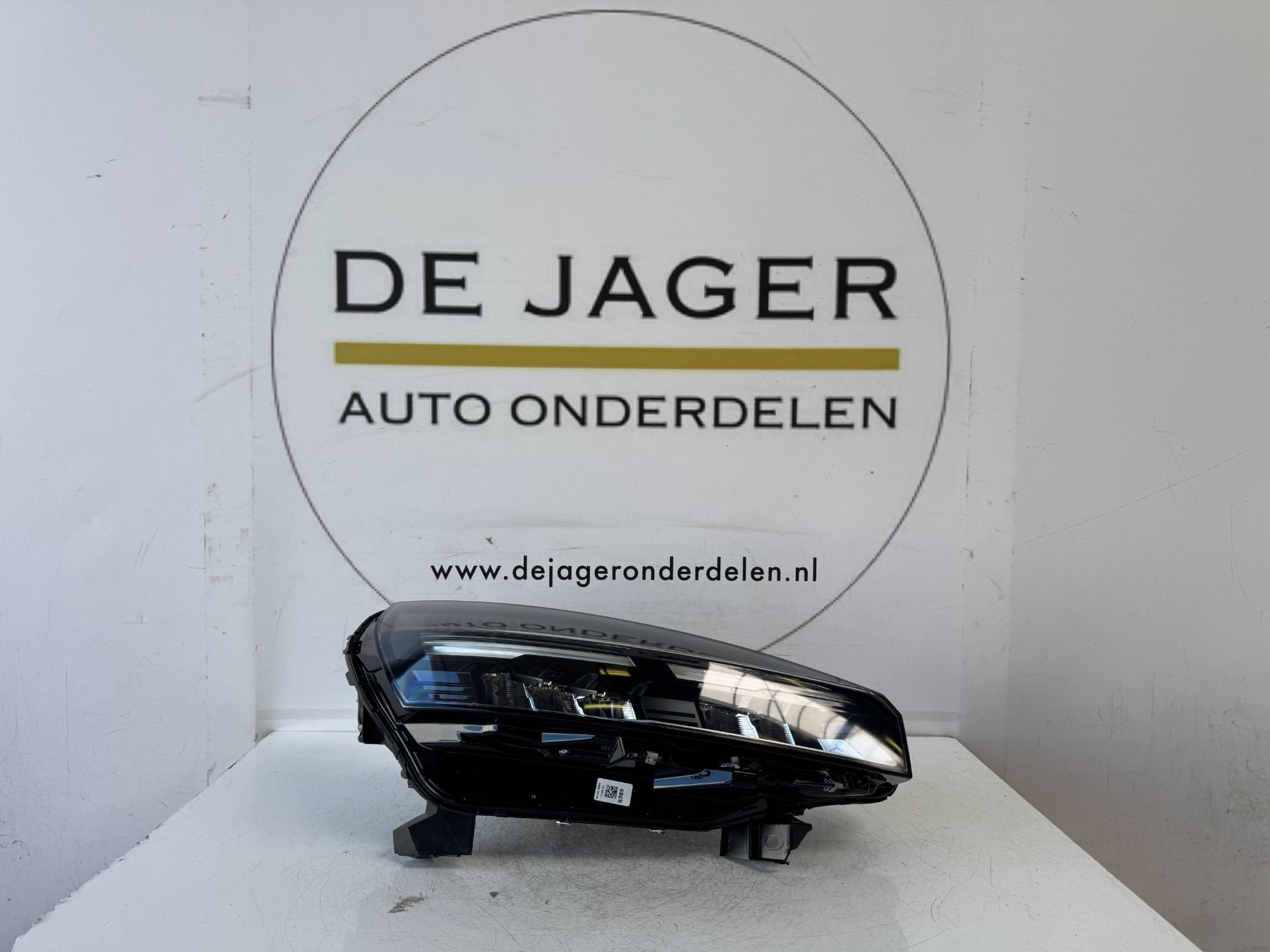 Phare LED droit pour Renault Clio 5 restyl e, r f rence 2601, Autos : Pièces & Accessoires, Éclairage, Renault Group, Contact.group@renault.com