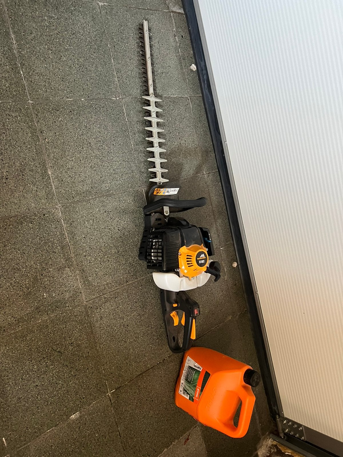 Benzine haagschaar, Tuin en Terras, Ophalen, Zo goed als nieuw, Benzine