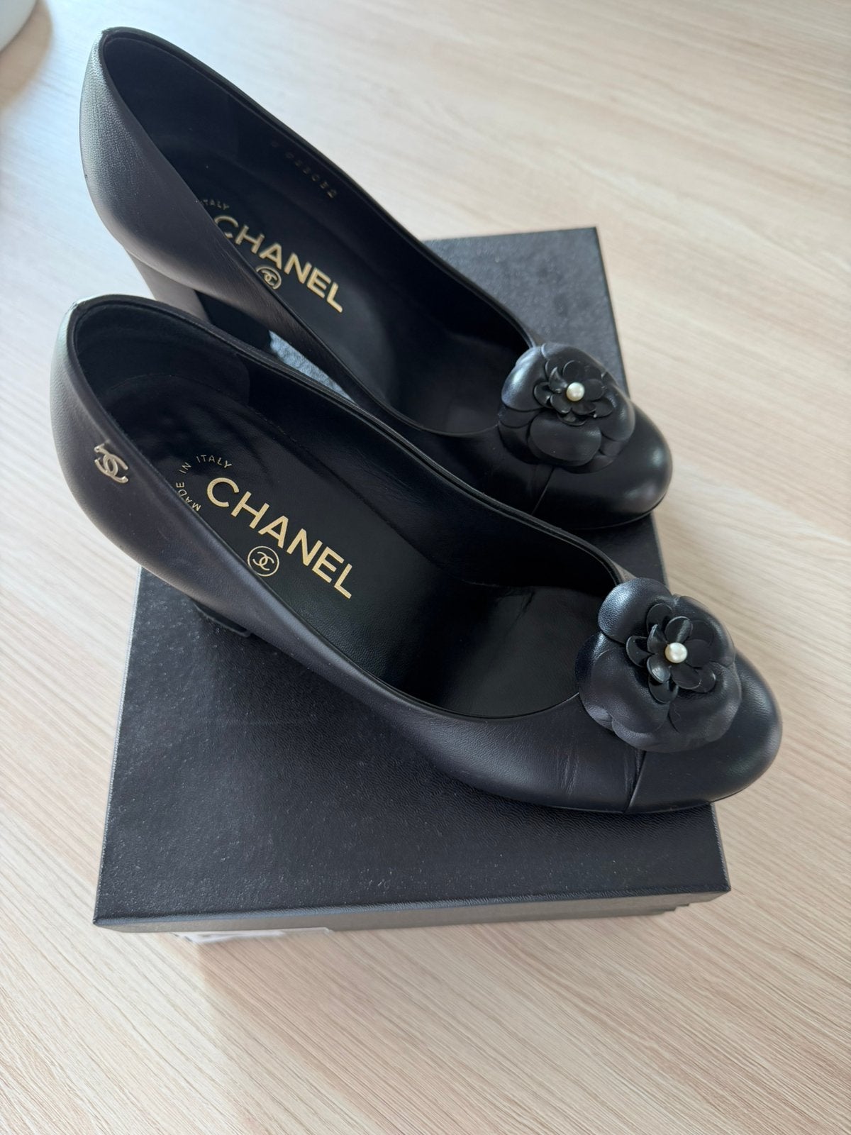 Chanel pumps, Verzenden, Zo goed als nieuw, Zwart, Pumps