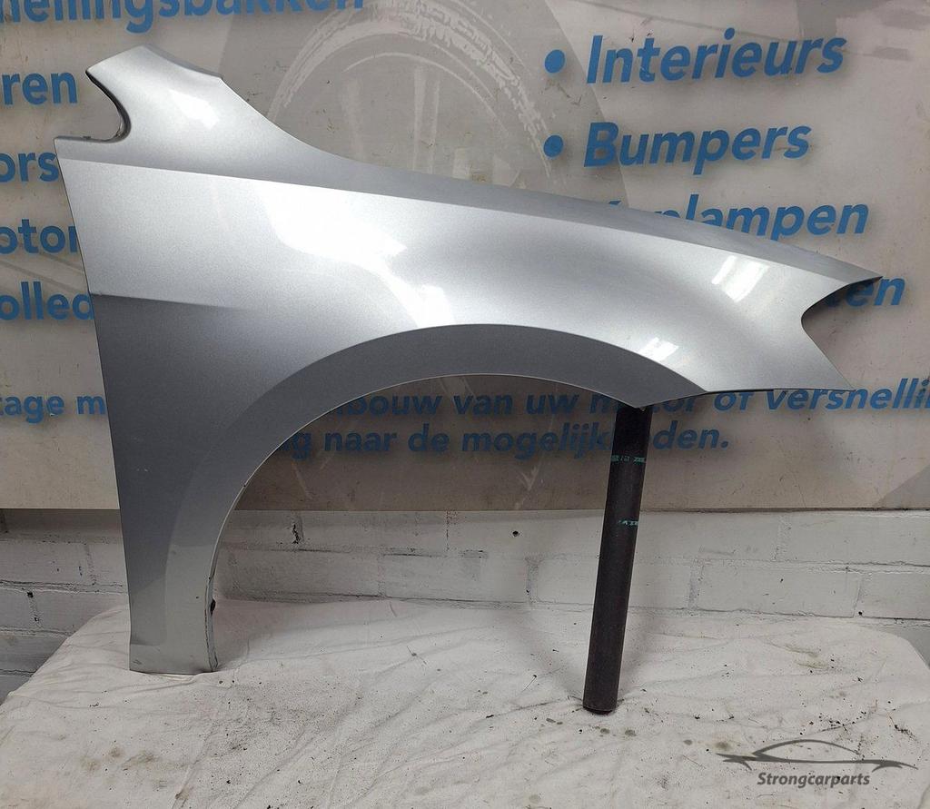 Voorscherm Spartbord rechts VW Golf 7 VII ORIGINEEL 5G082110, Autos : Pièces & Accessoires, Carrosserie & Tôlerie, Garde-boue