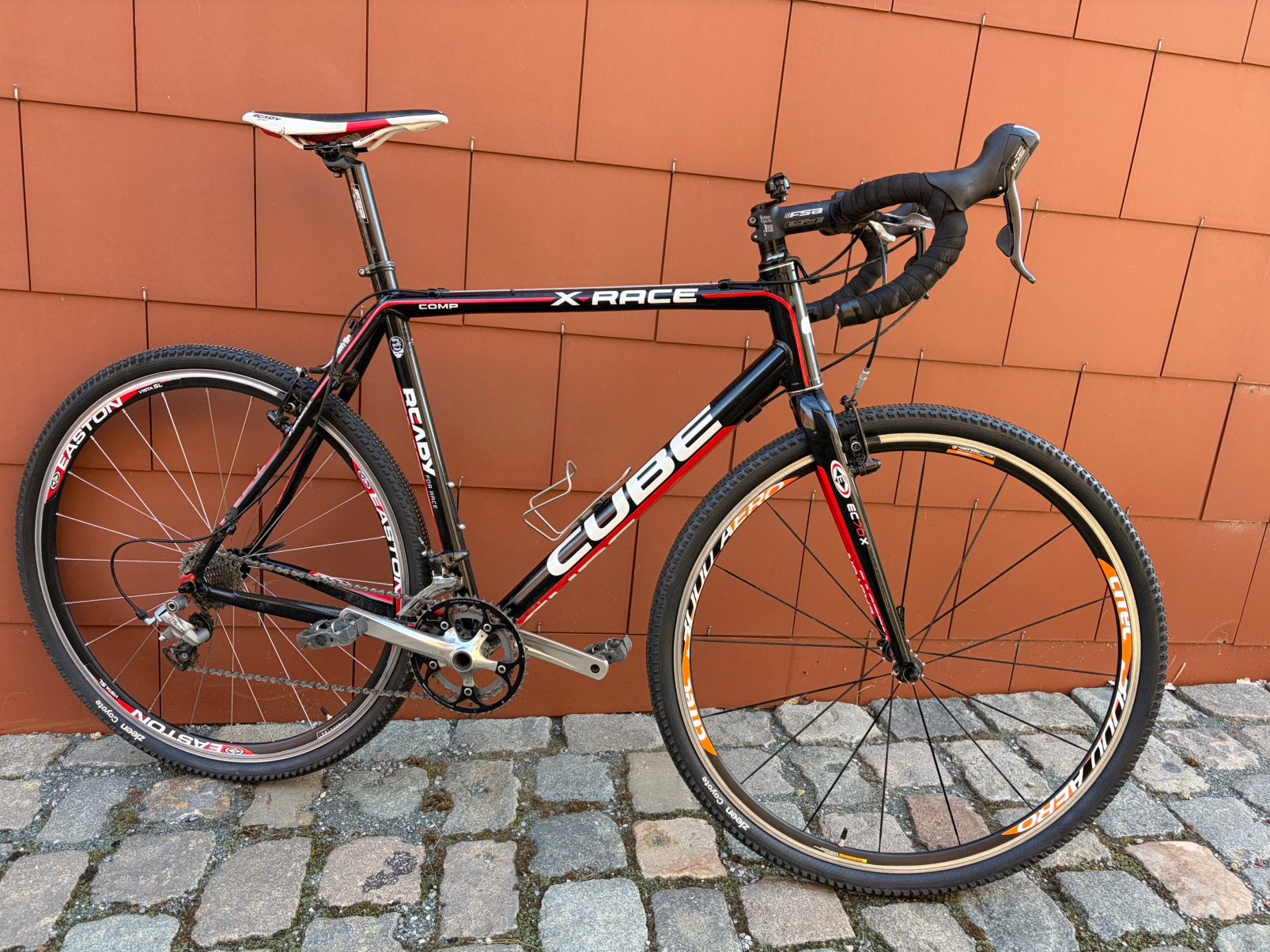 Vélo de gravel Cube X-race, Autres marques, 10 à 15 vitesses, Frein sur jante, Aluminium