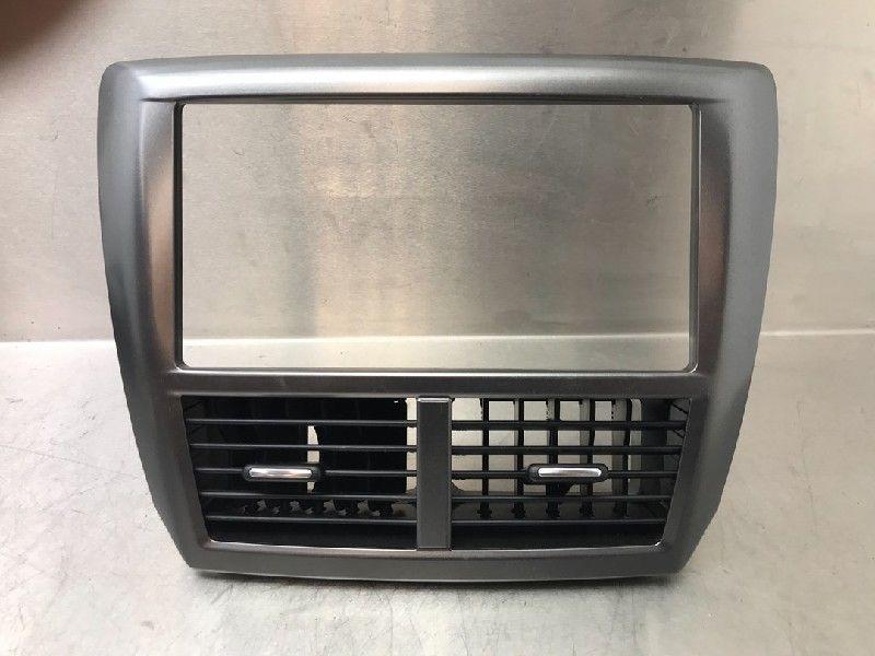 DIVERS Subaru Impreza III (GH / GR) (|66110FG020|), Utilisé, Subaru
