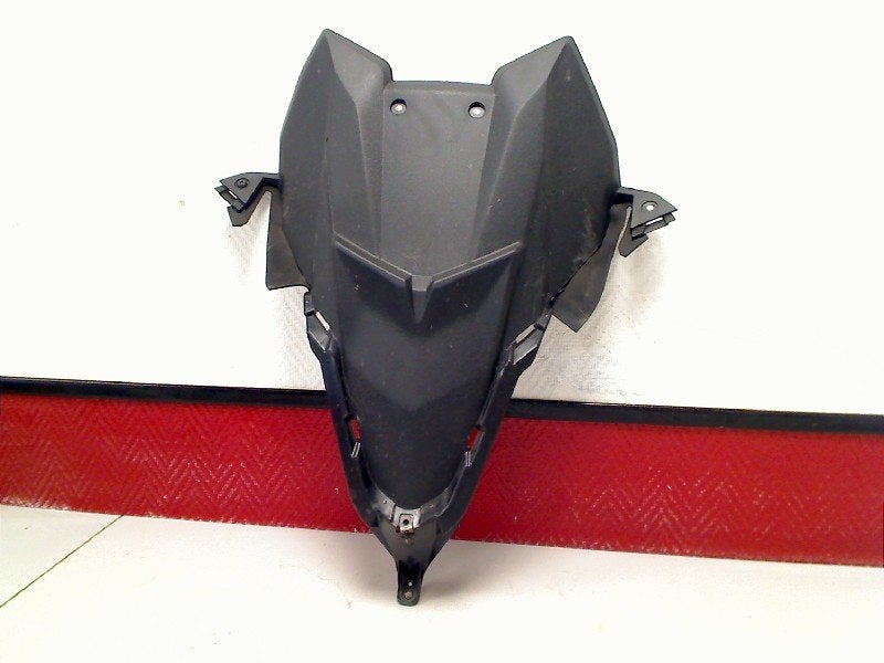 CARENAGE SUPERIEUR AVANT Yamaha, Dhr. S. di Majo, Utilisé, Info@cama-motorparts.nl, P.J. Troelstraweg 8 8
3144 CX  MAASSLUIS, NL