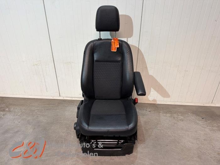 Siège droit d'un Ford Transit Custom, -, 3 mois de garantie, -, -