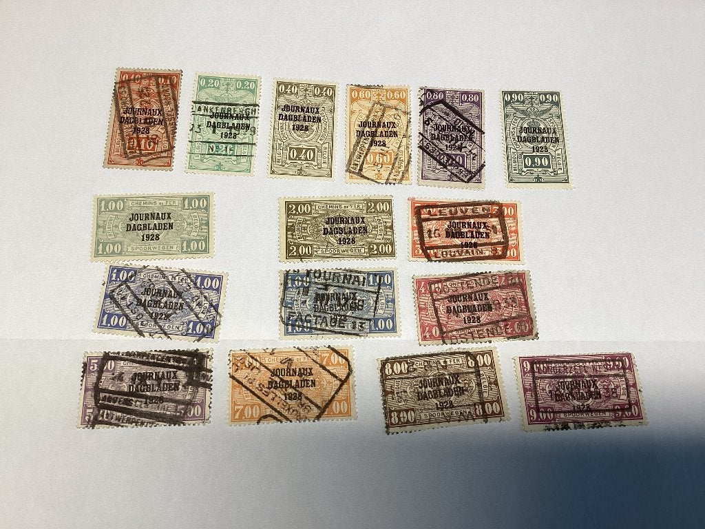 Lot van 16 dagbladzegels verschillende waarden spoorwegen, Ophalen of Verzenden, Gestempeld, Frankeerzegel, Overig