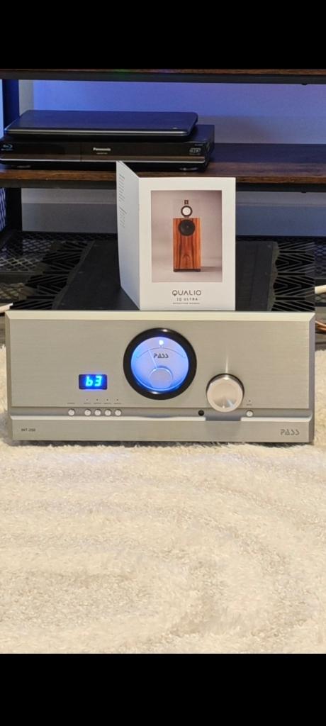 Pass Labs int 250, TV, Hi-fi & Vidéo, Amplificateurs & Ampli-syntoniseurs, Comme neuf, 120 watts ou plus, Autres marques, Enlèvement