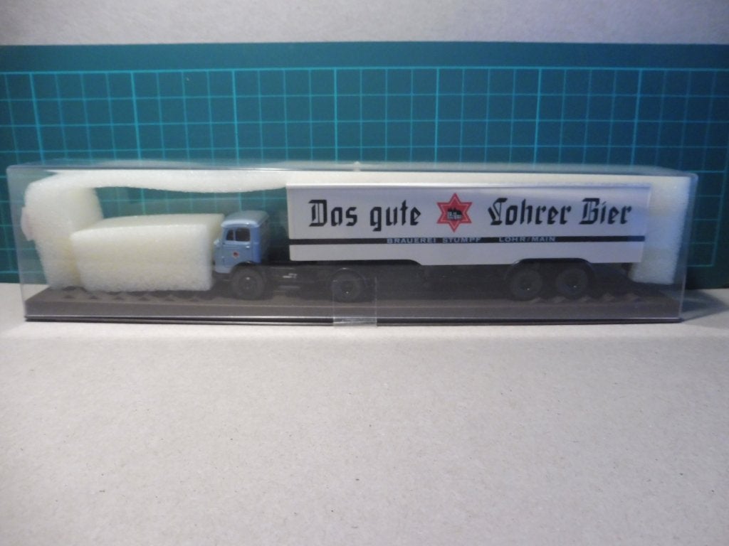 1:87 Brekina 4857 Mercedes Benz LP Das gute Lohrer Bier, Enlèvement ou Envoi, Comme neuf, Bus ou Camion, Brekina