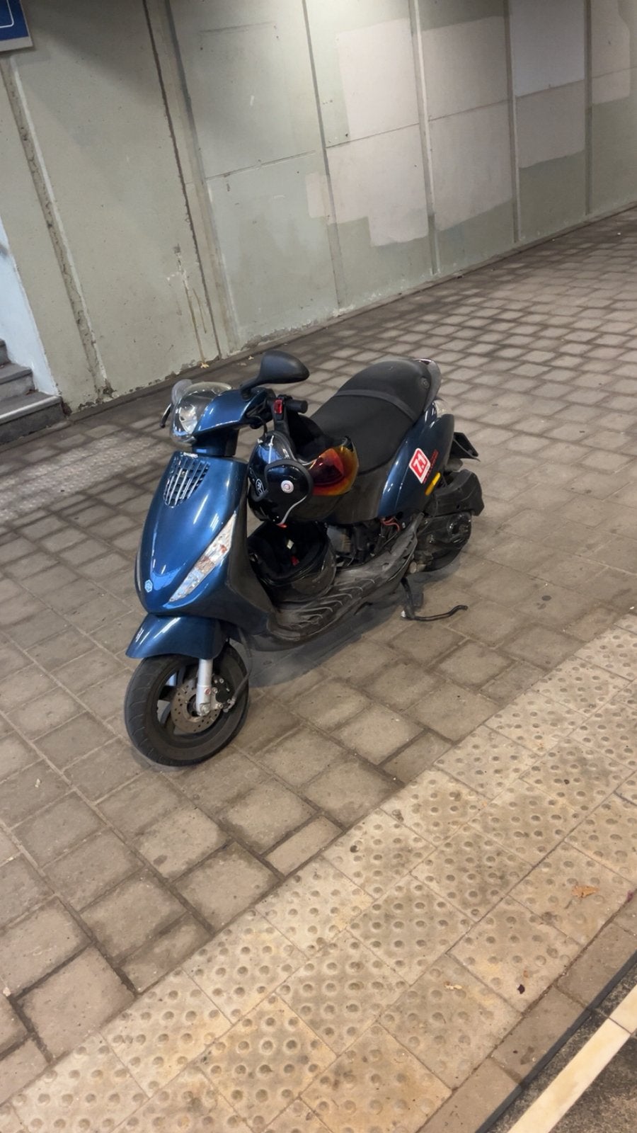 Zip 50 cc te ruil, Fietsen en Brommers, Scooters | Piaggio, Ophalen, Zip, Klasse A (25 km/u), Zo goed als nieuw