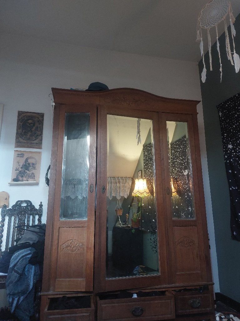Gratis antieke kast, Enlèvement, Utilisé, Avec espace de penderie, 200 cm ou plus