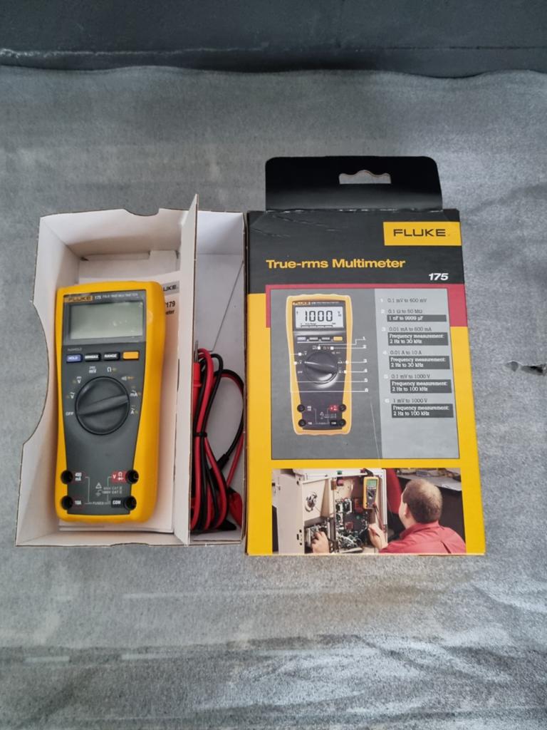 FLUKE 175 NOUVEAU, Envoi