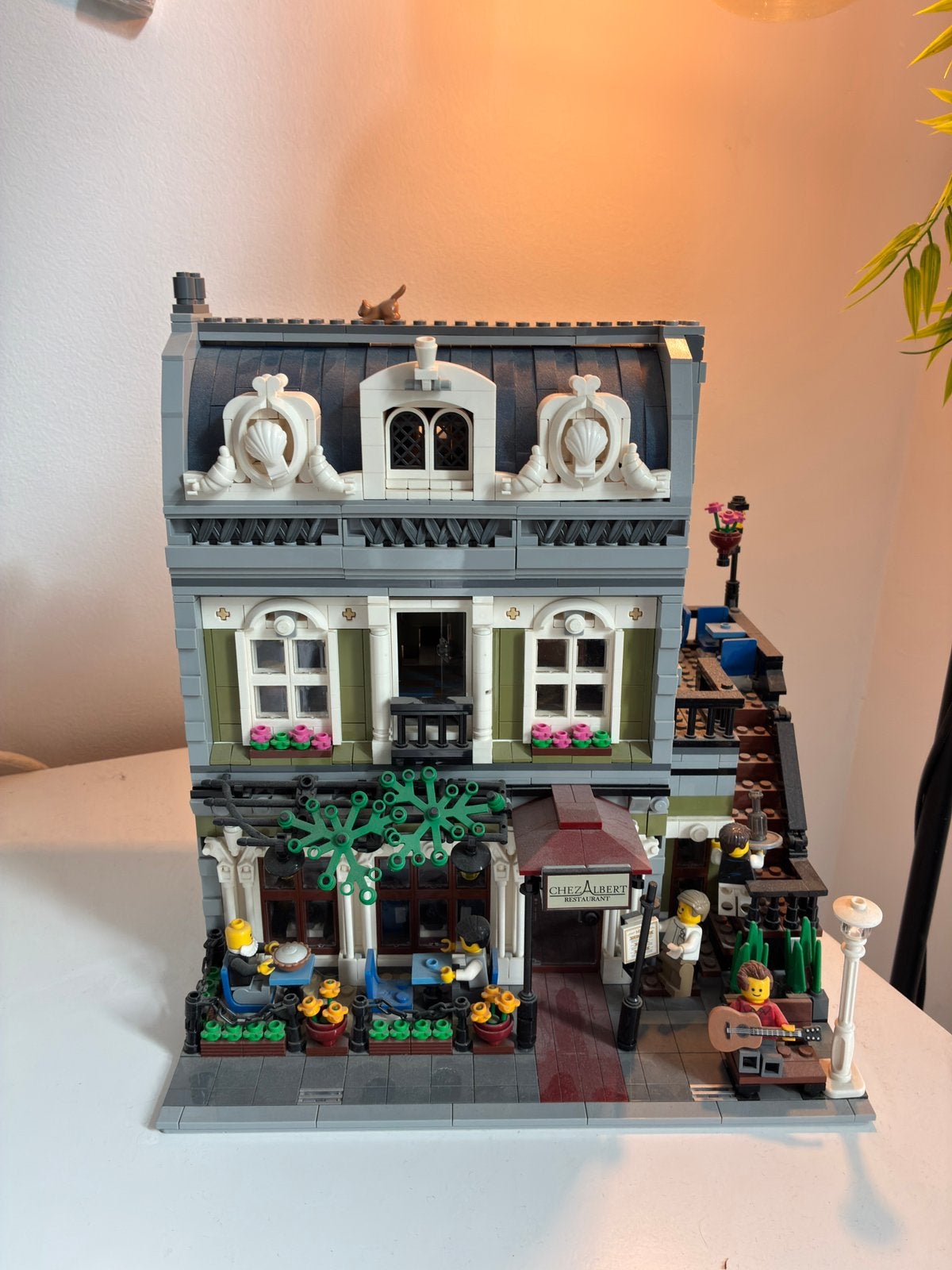 LEGO 6061193 Restaurant parisien, Lego, Ensemble complet, Comme neuf, Enlèvement