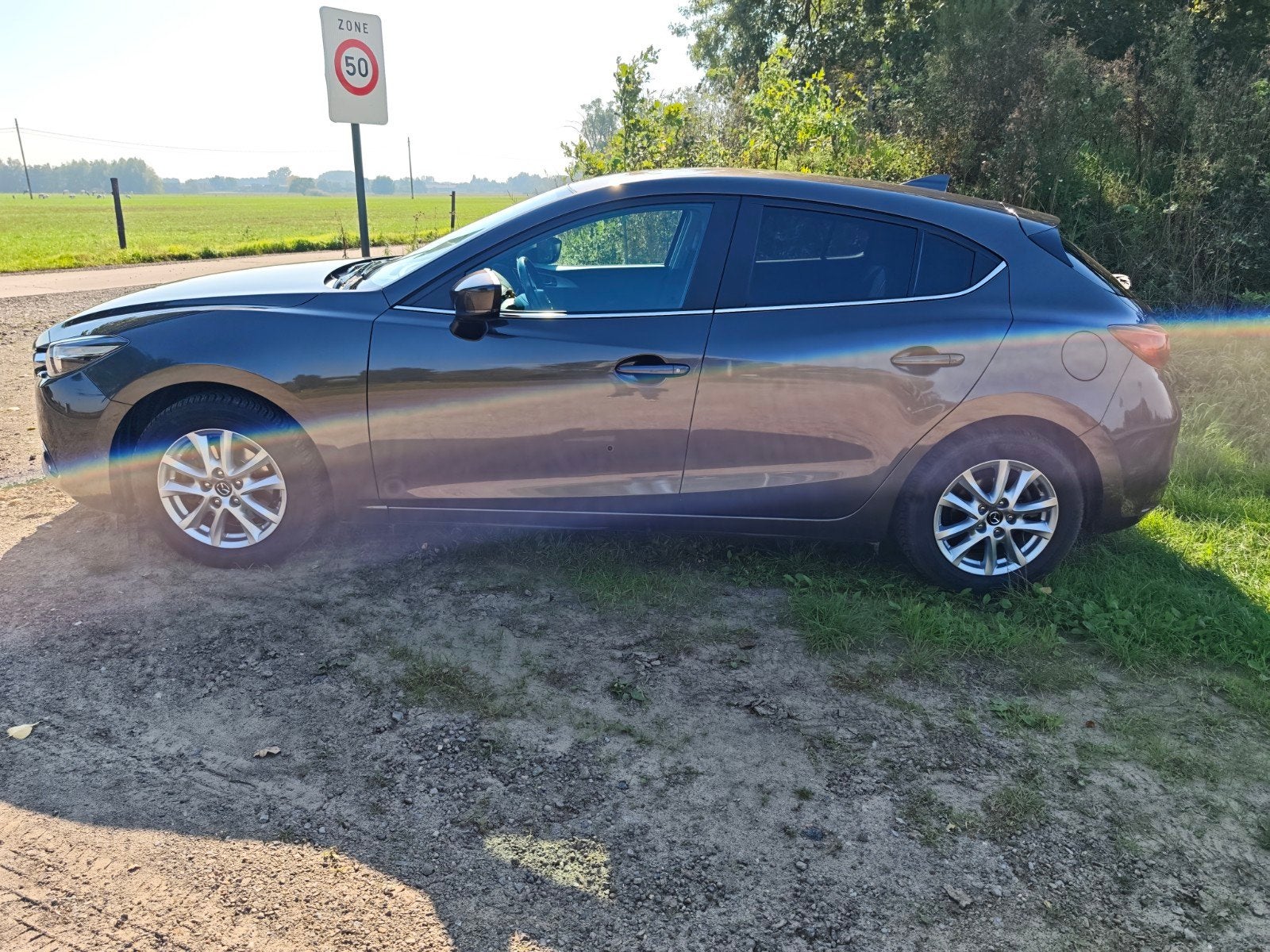 Mazda 3 2.0 skyactive Plug edition kleur:Titanium flash, Autos, Achat, Euro 6, Boîte manuelle, Noir