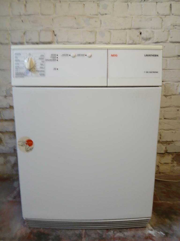 Séchoir à évacuation AEG Lavatherm, Electroménager, Sèche-linge, 4 à 6 kg, Chargeur frontal, Enlèvement, Utilisé