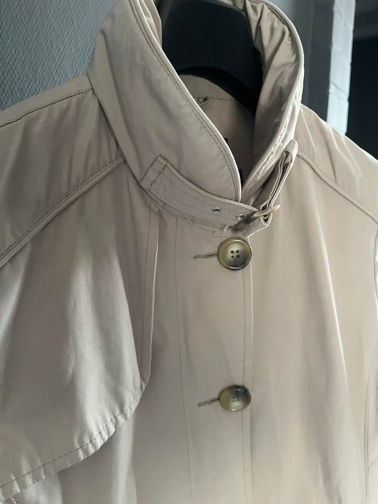 River Woods trenchcoat M, Ophalen of Verzenden, Zo goed als nieuw, Maat 38/40 (M), Beige