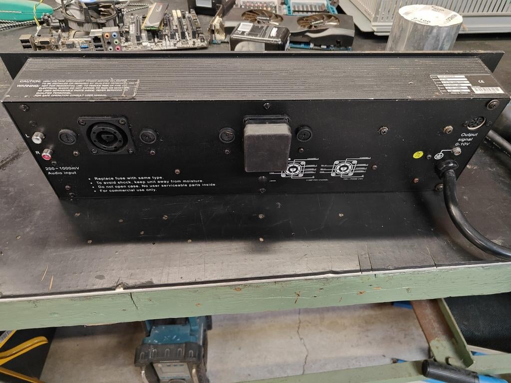 JB systems LM400, Musique & Instruments, Enlèvement, Utilisé