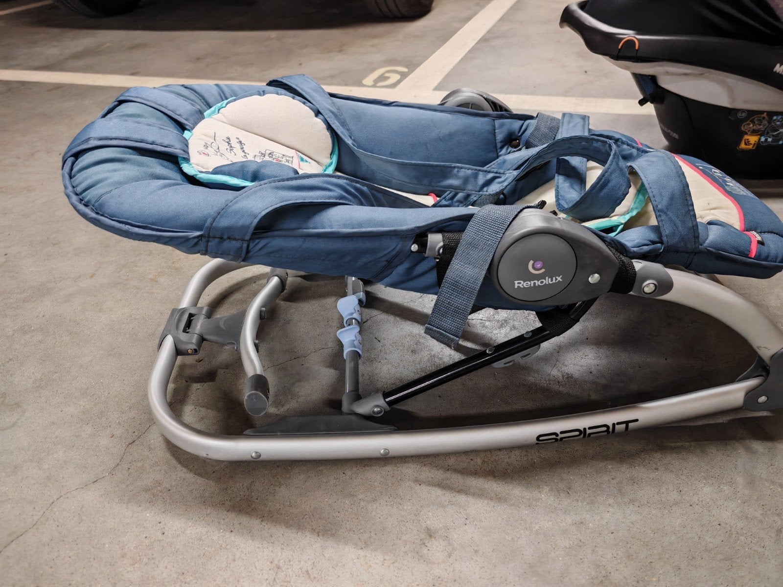 Chaise bébé portable / relax