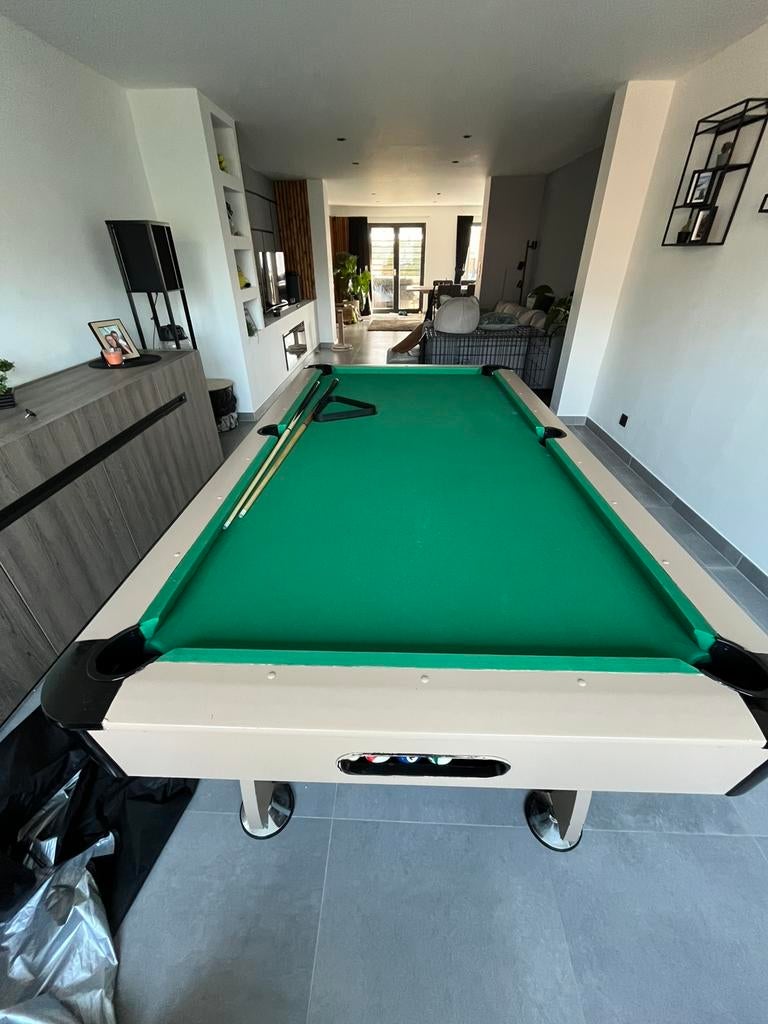 Pooltafel, Ophalen, Zo goed als nieuw, Pooltafel