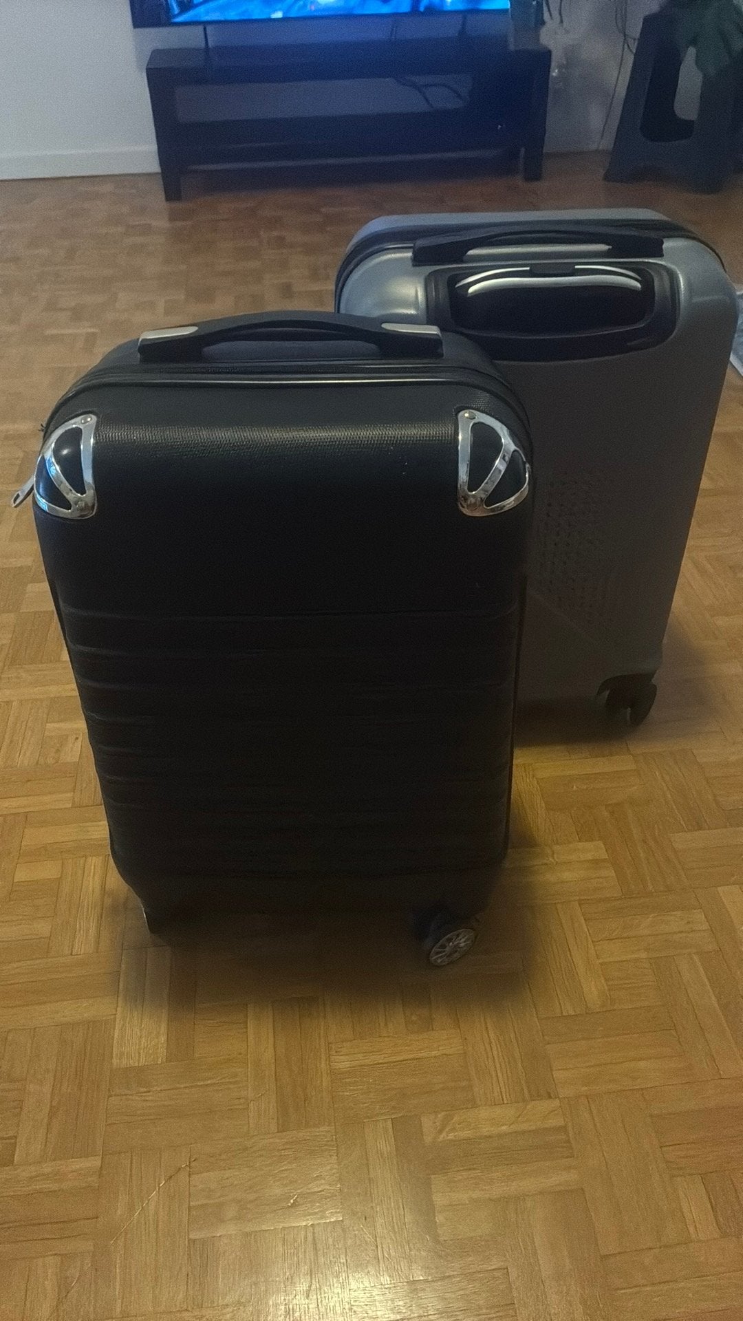 2reiskoffers grijs en zwart, Ophalen of Verzenden, Zo goed als nieuw
