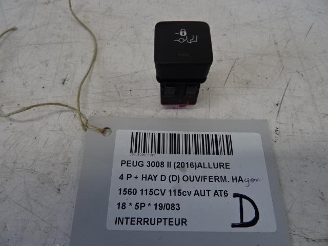 SCHAKELAAR Peugeot 3008 II (M4 / MC / MJ / MR) (9810617677), Gebruikt, Peugeot