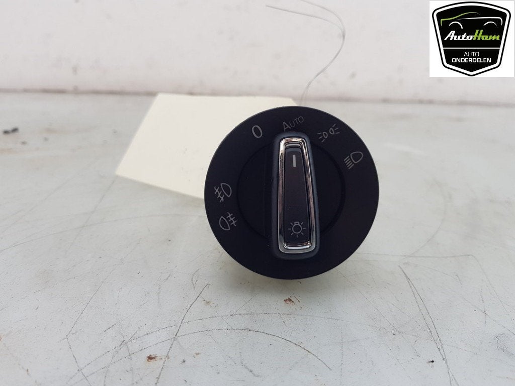 INTERRUPTEUR D'ECLAIRAGE Seat Leon (5FB) (01-2012/08-2020), Autos : Pièces & Accessoires, Utilisé, Seat