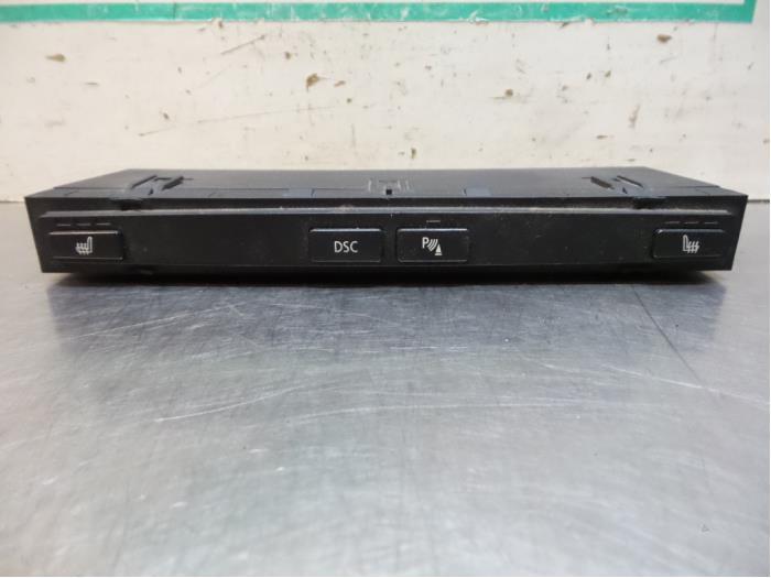Commutateur chauffage siège d'un BMW 5-Serie (5-Serie 02-), -, 3 mois de garantie, Utilisé, -