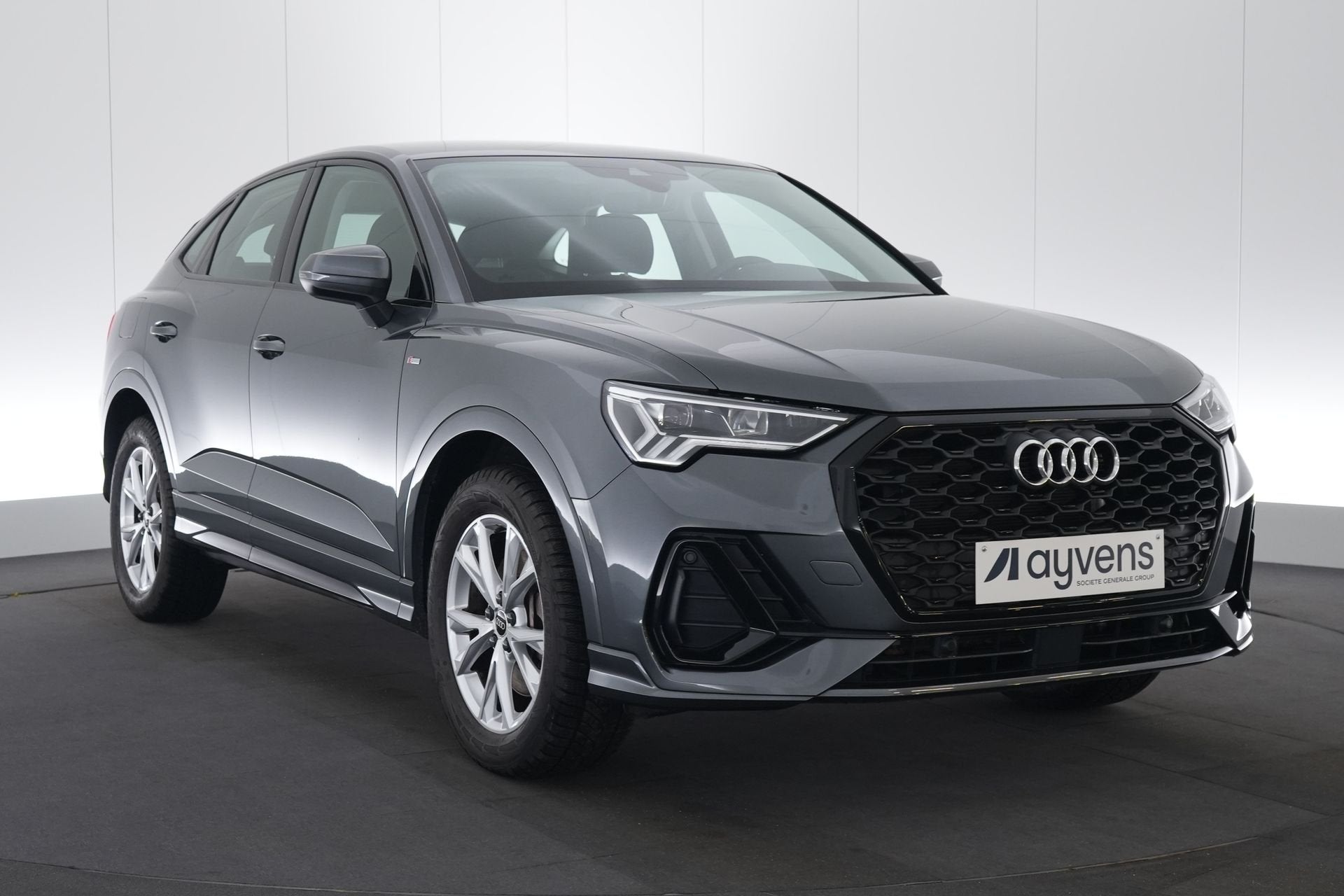 (2CPS720) AUDI Q3 SPORTBACK, Autos, 1395 cm³, Argent ou Gris, Achat, 42 g/km