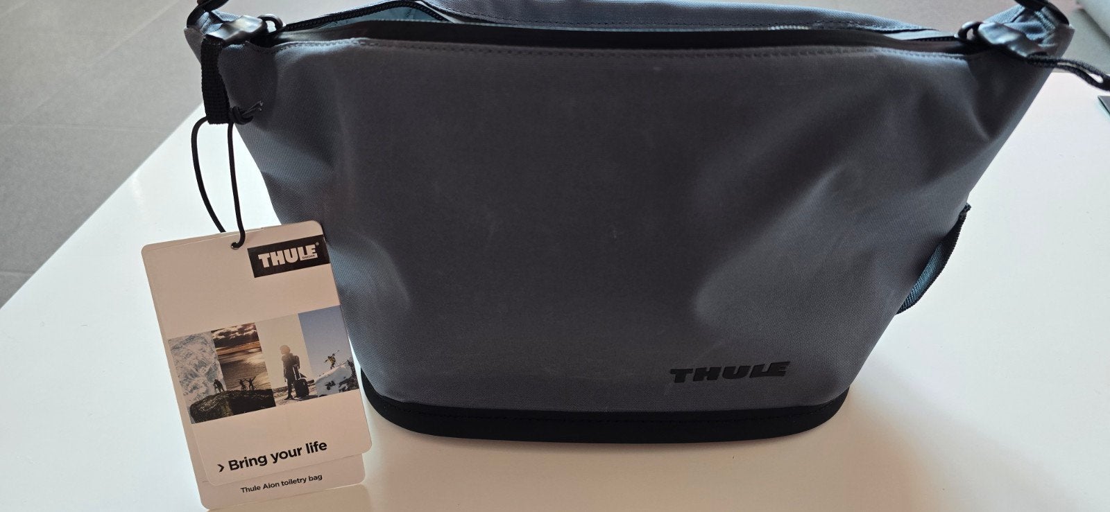 Nieuw Mooi Toilettas THULE, Ophalen
