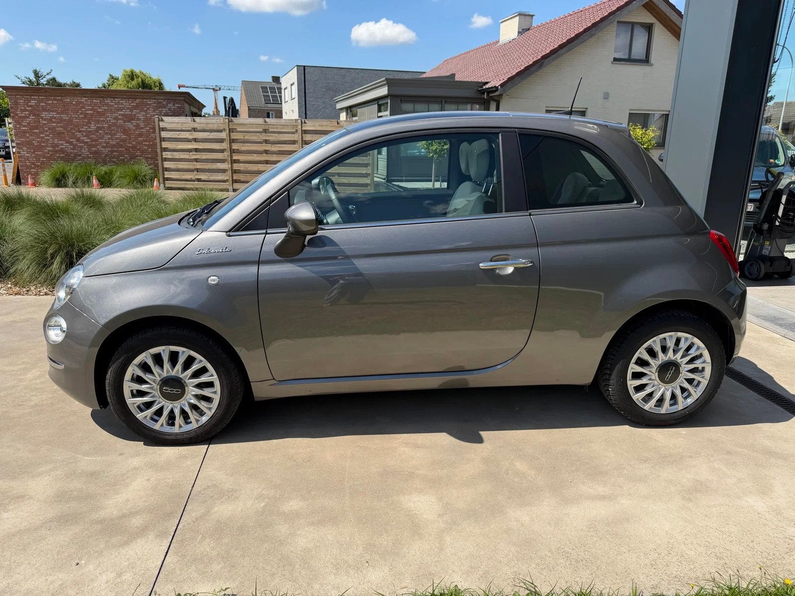 Fiat 500 AppConnnect, PDC A, CruiseControl, Leder, airco, Bl, Cuir, Argent ou Gris, Achat, Entreprise