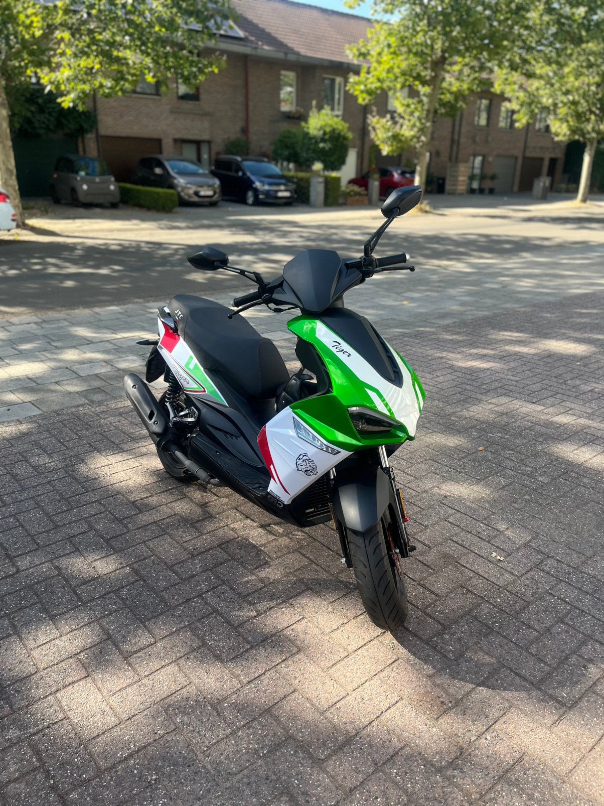 JTC Tiger Classe A, Autres marques, Enlèvement ou Envoi, Comme neuf, Essence
