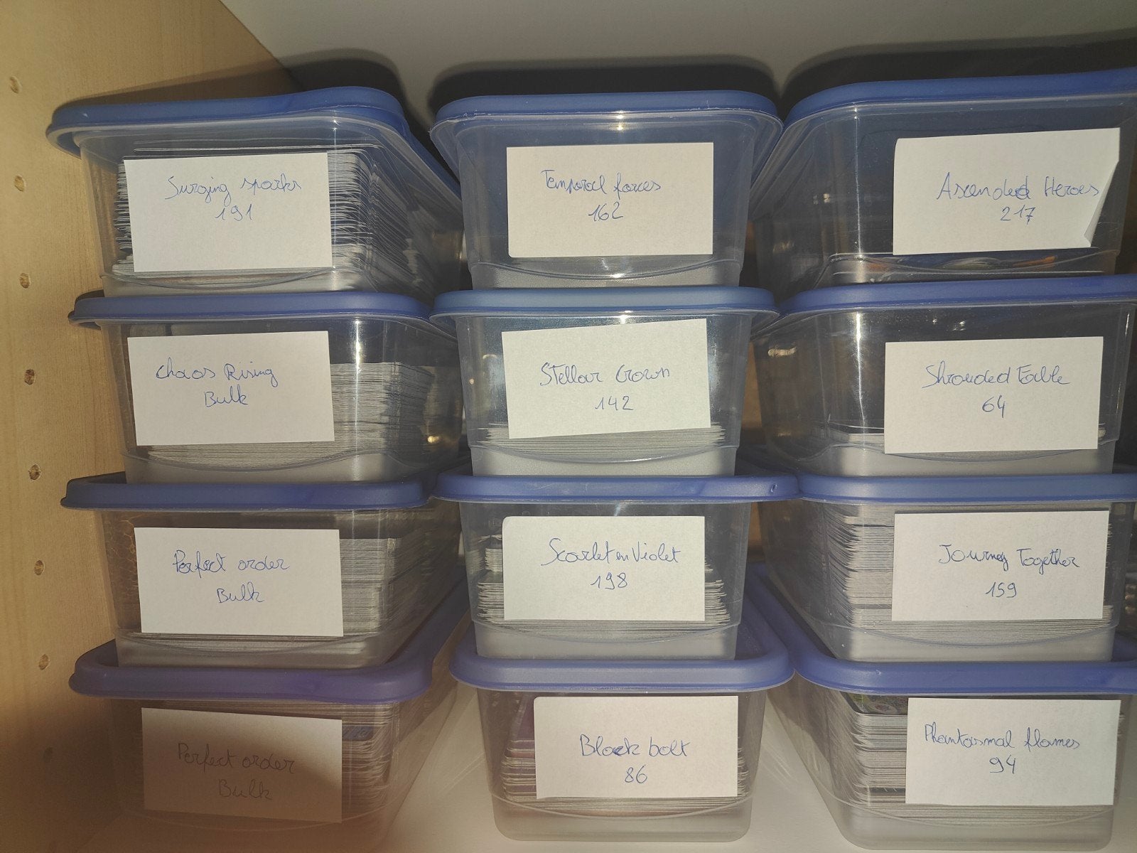 Pokémon bulk +- 4200 kaarten, Ophalen, Gebruikt, Meerdere kaarten, Foil