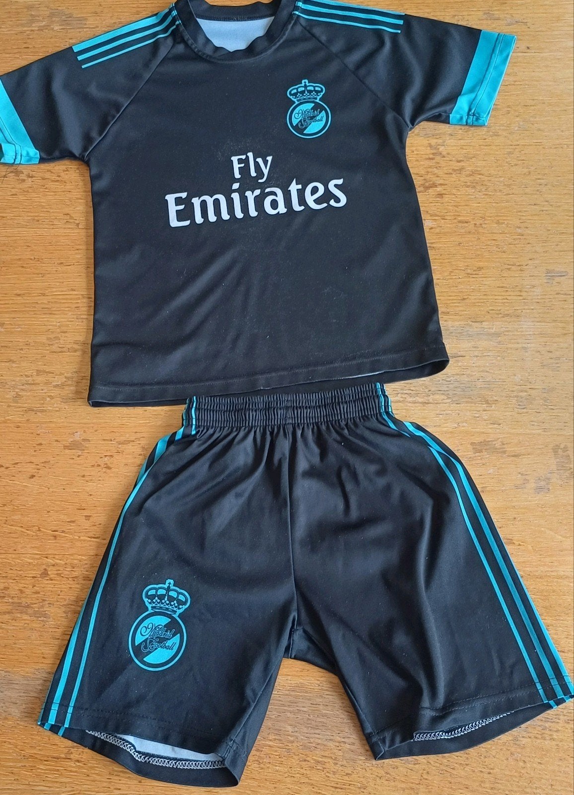 Set de football rétro du Real Madrid, Football, Kelme, Enlèvement ou Envoi, Comme neuf