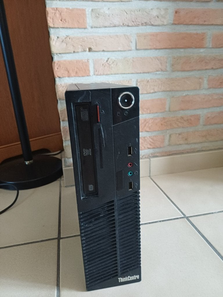 Lenovo ThinkCentre M72e - Intel I3 - 4 Go Ram - SSD 240 Go, Informatique & Logiciels, Ordinateurs de bureau, Enlèvement ou Envoi
