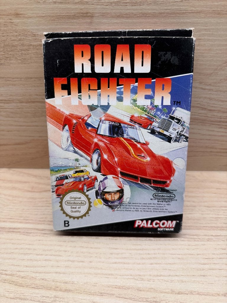 Road Fighter NES, Games en Spelcomputers, Ophalen of Verzenden, Gebruikt