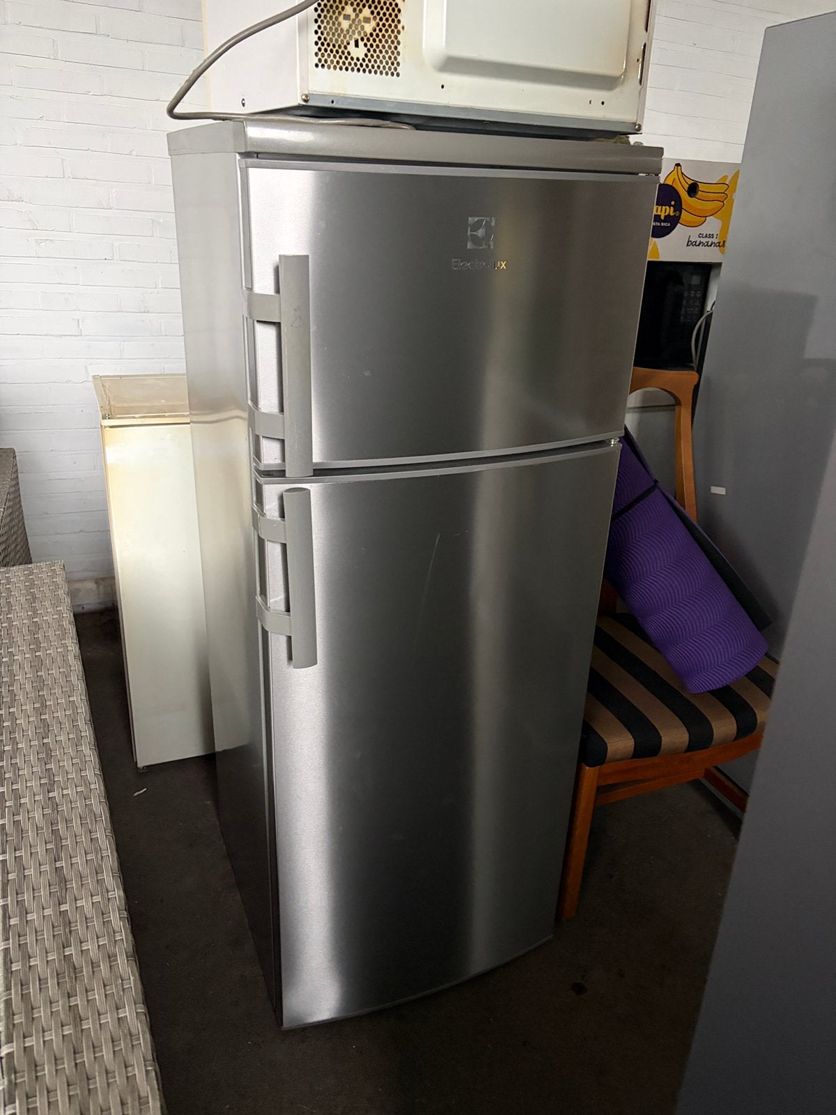 Electrolux koel-vriescombinatie inox – praktische koelkast, Ophalen, Zo goed als nieuw