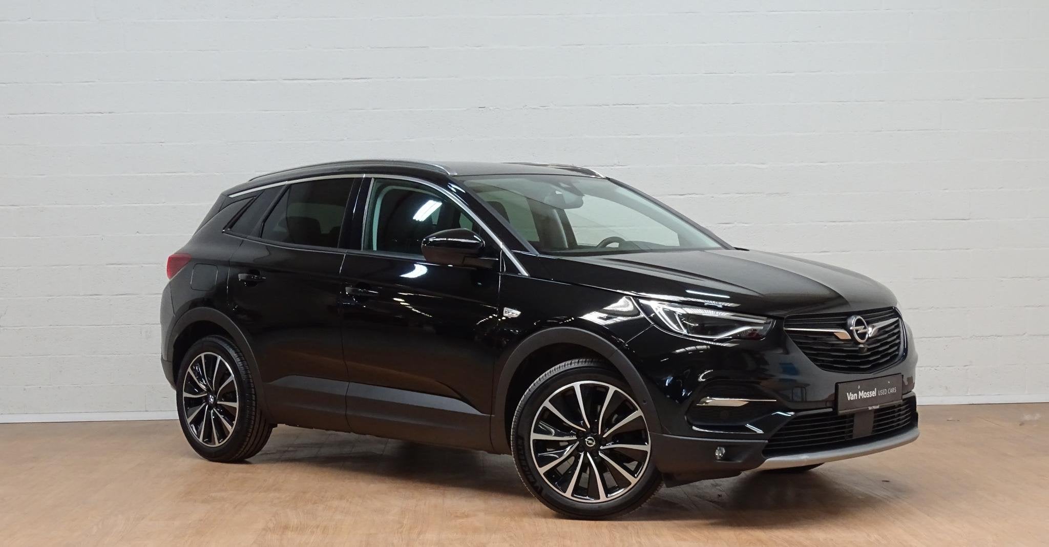 Opel Grandland X 1.2T Ultimate, Auto's, Stof, Gebruikt, Zwart, 5 zetels