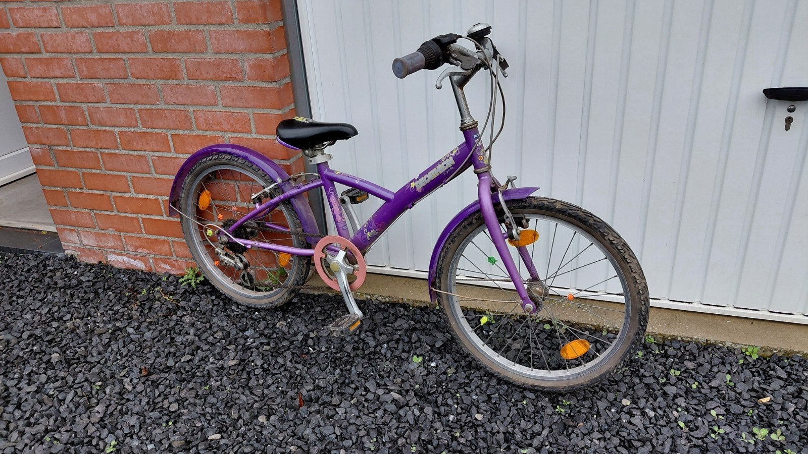 Goeie meisjesfiets 20 inch Decathlon, Fietsen en Brommers, Ophalen, Gebruikt, Velgrem, Versnellingen