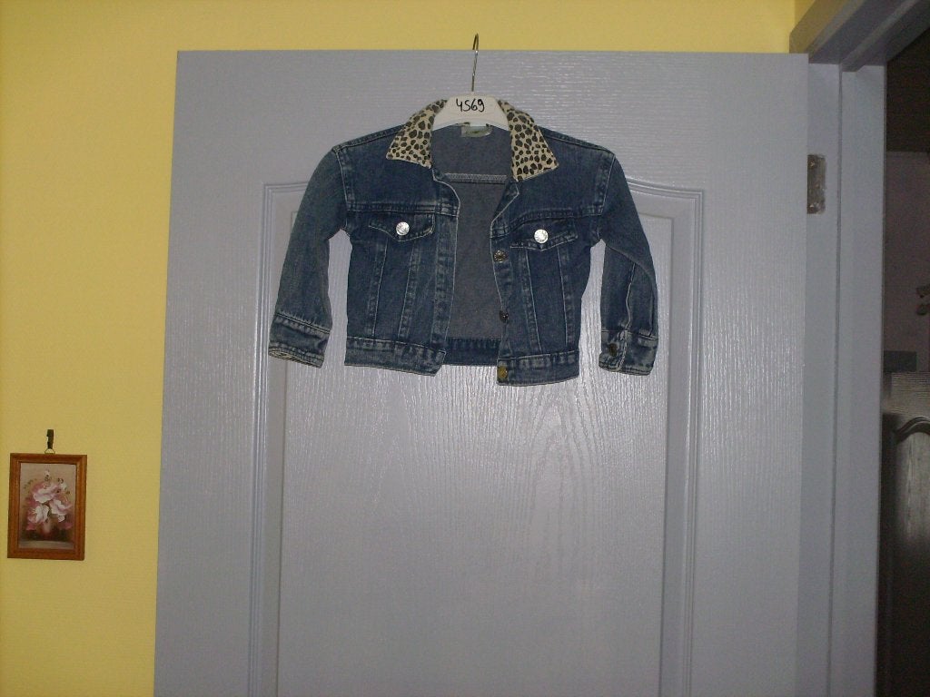 a vendre veste enfant, Enfants & Bébés, Vêtements enfant | Taille 98, Enlèvement ou Envoi, Comme neuf, Fille, Pull ou Veste