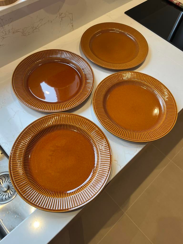 Assiettes Boch, Enlèvement ou Envoi, Comme neuf, Assiettes(s)
