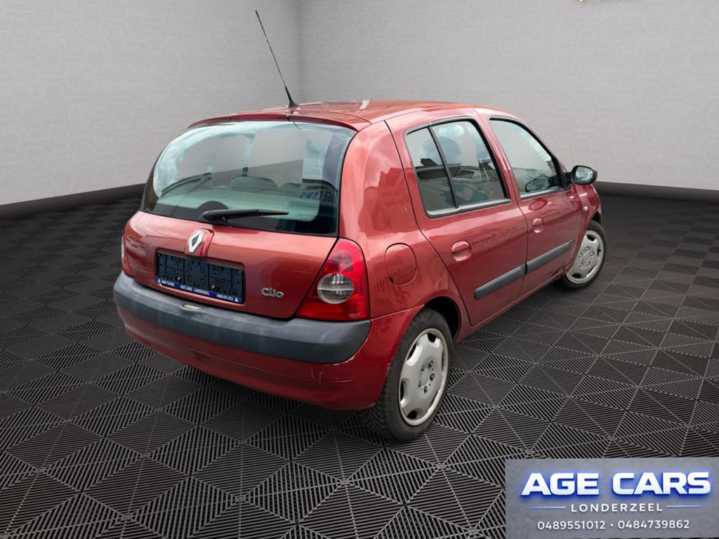Renault Clio benzine 1.6, Zwart, 4 cilinders, Bedrijf, 5 deurs