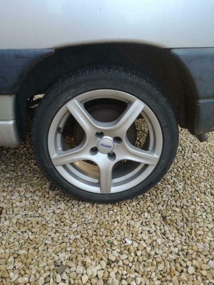 4 Alu velgen met banden 16" citroen / peugeot., Auto-onderdelen, Ophalen, Band(en)