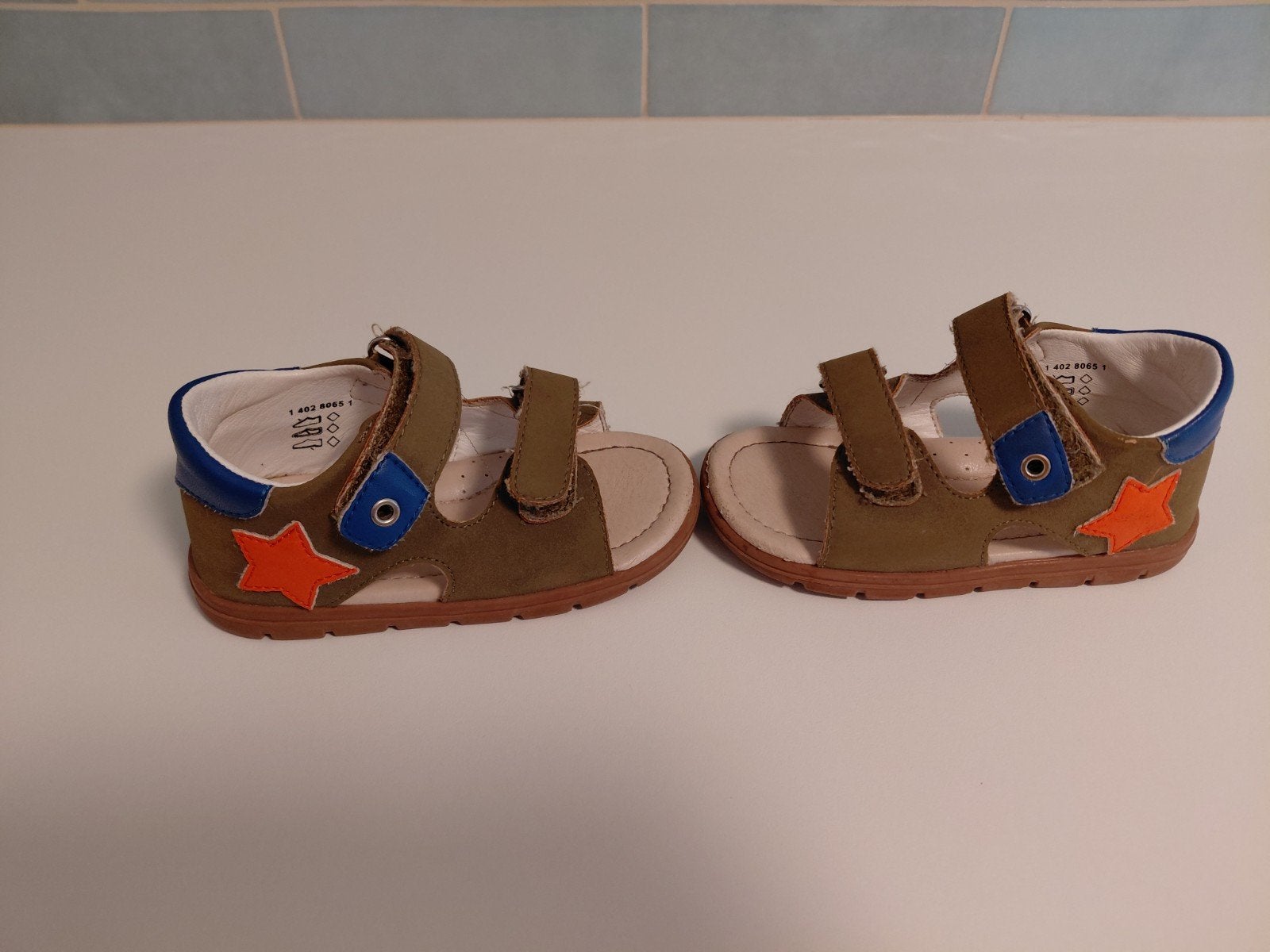Sandalen met ster, Schoentjes, Bobbishoes, Ophalen of Verzenden, Zo goed als nieuw