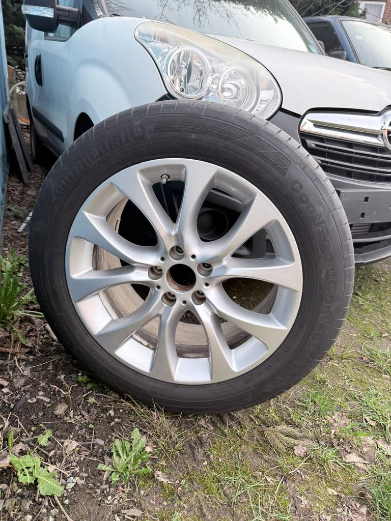 Jantes et pneux X5, Autos : Pièces & Accessoires, Pneus & Jantes, Pneus et Jantes, Utilisé, Véhicule tout-terrain, 255 mm