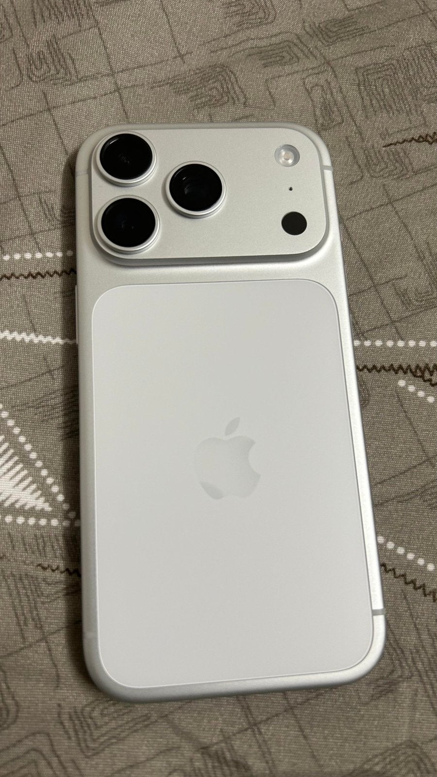 iPhone 17 Pro 256 Go, Télécoms, IPhone 17, Comme neuf, Enlèvement, Apple