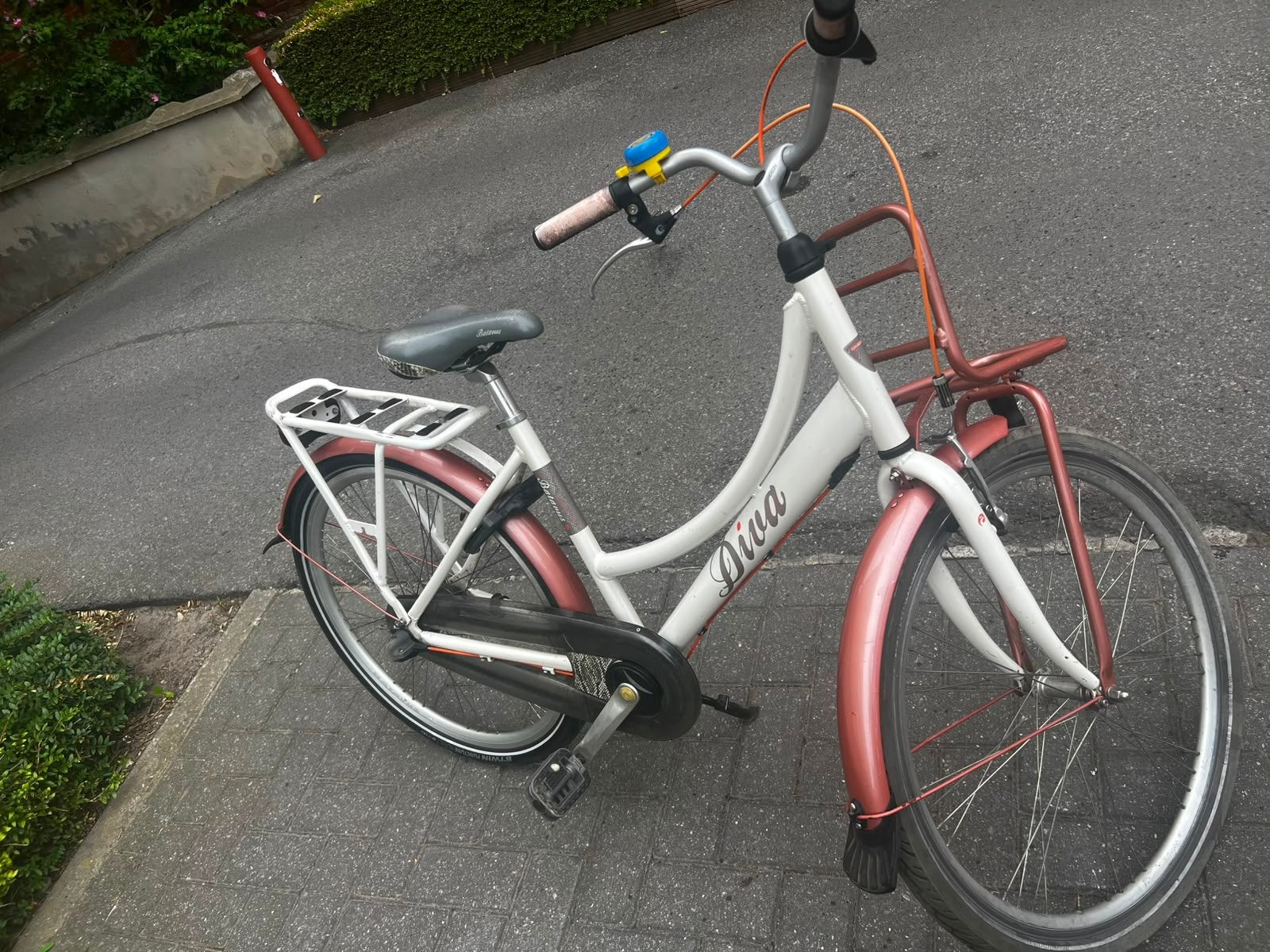 Batavus Diva meisjesfiets tot 14j, Vélos & Vélomoteurs, Vélos | Filles, Utilisé, 26 pouces ou plus, Frein à main, Vitesses, Frein sur jante