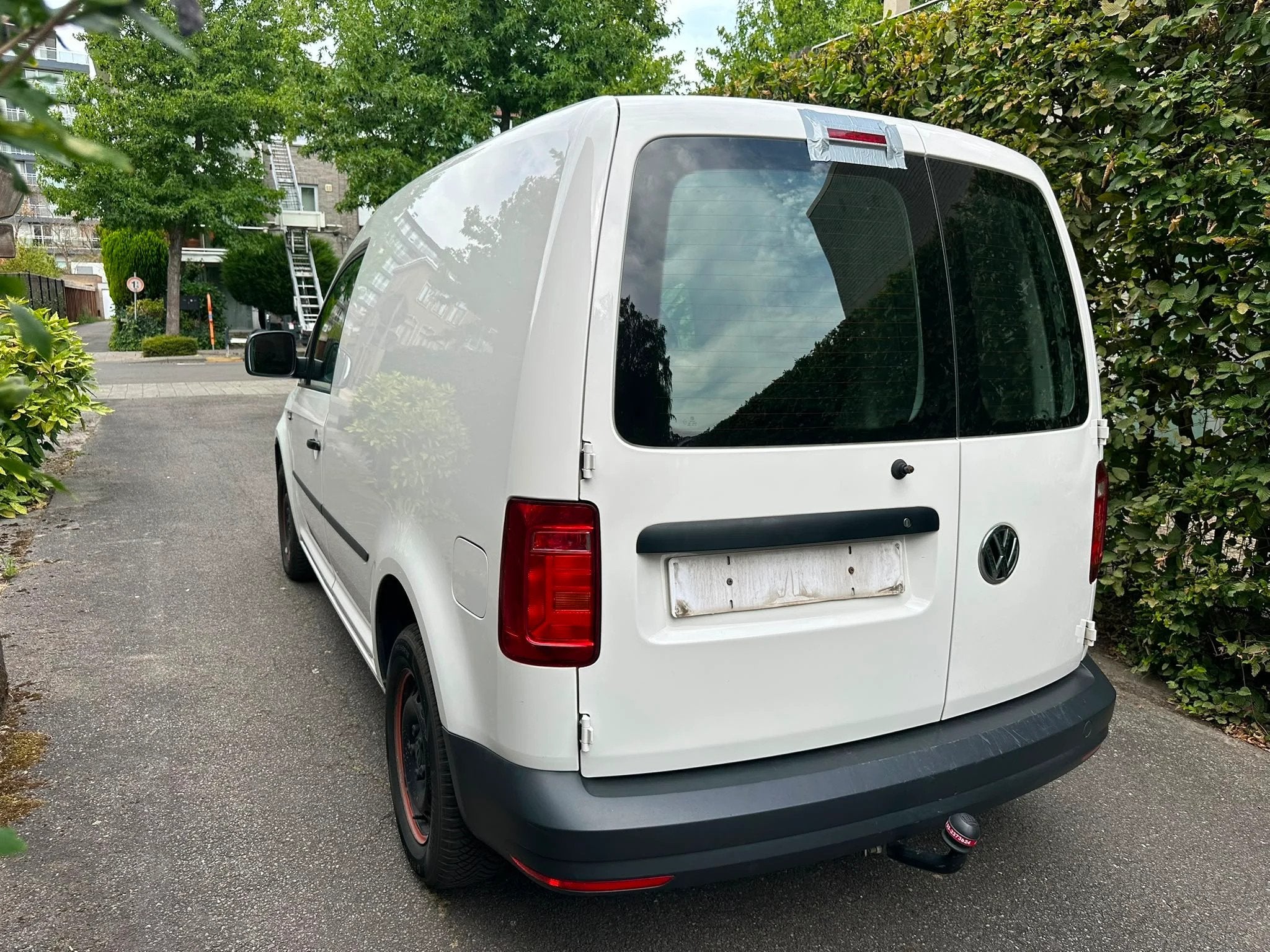 Volkswagen Caddy AUTOMAAT 1.6 diesel LICHTE VRACHT -GARANTIE, Auto's, Automaat, Gebruikt, 149 g/km, Volkswagen