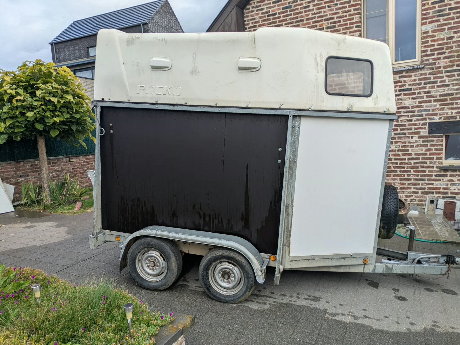 Paardentrailer  PACO voor 2 paarden / dubbel cabine, Enlèvement, Utilisé, Bois, Remorque 2 chevaux