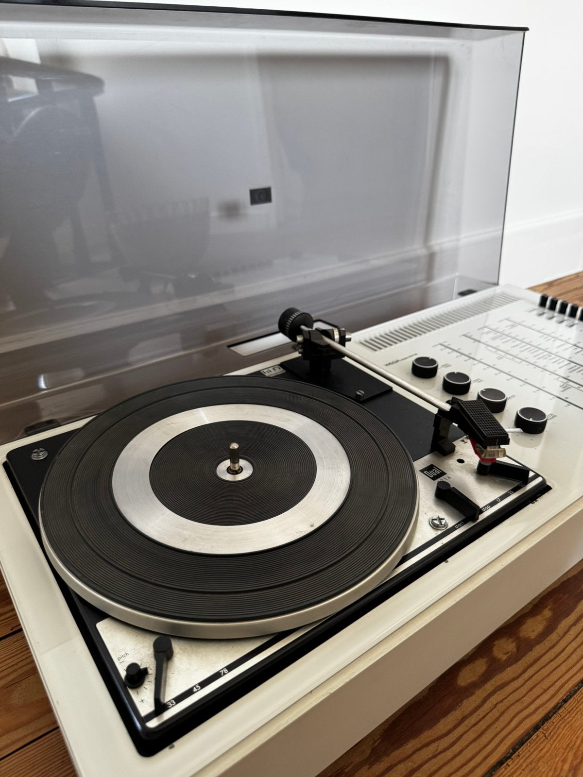 WEGA Studio 3311: vintage platenspeler & versterker, Audio, Tv en Foto, Platenspelers, Ophalen, Zo goed als nieuw, Platenspeler