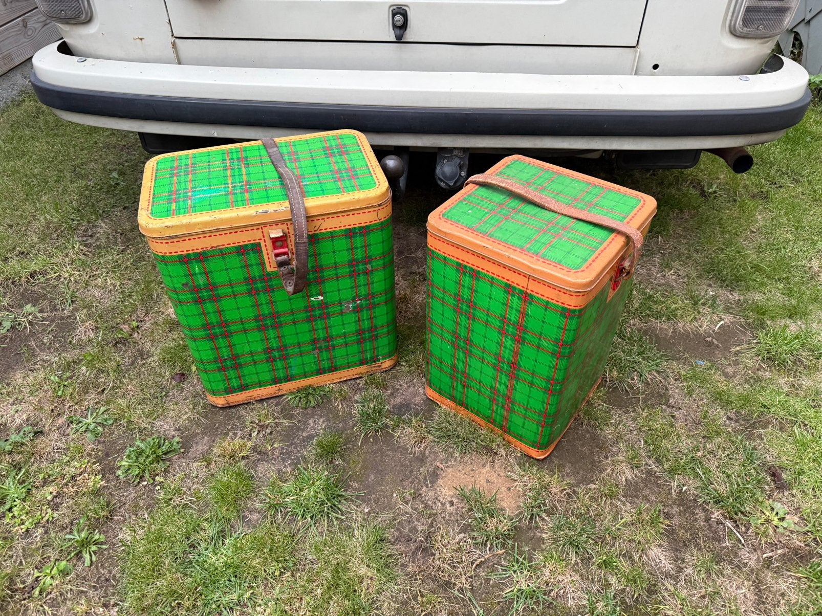 Set van 2 blikken koelboxen, Ophalen